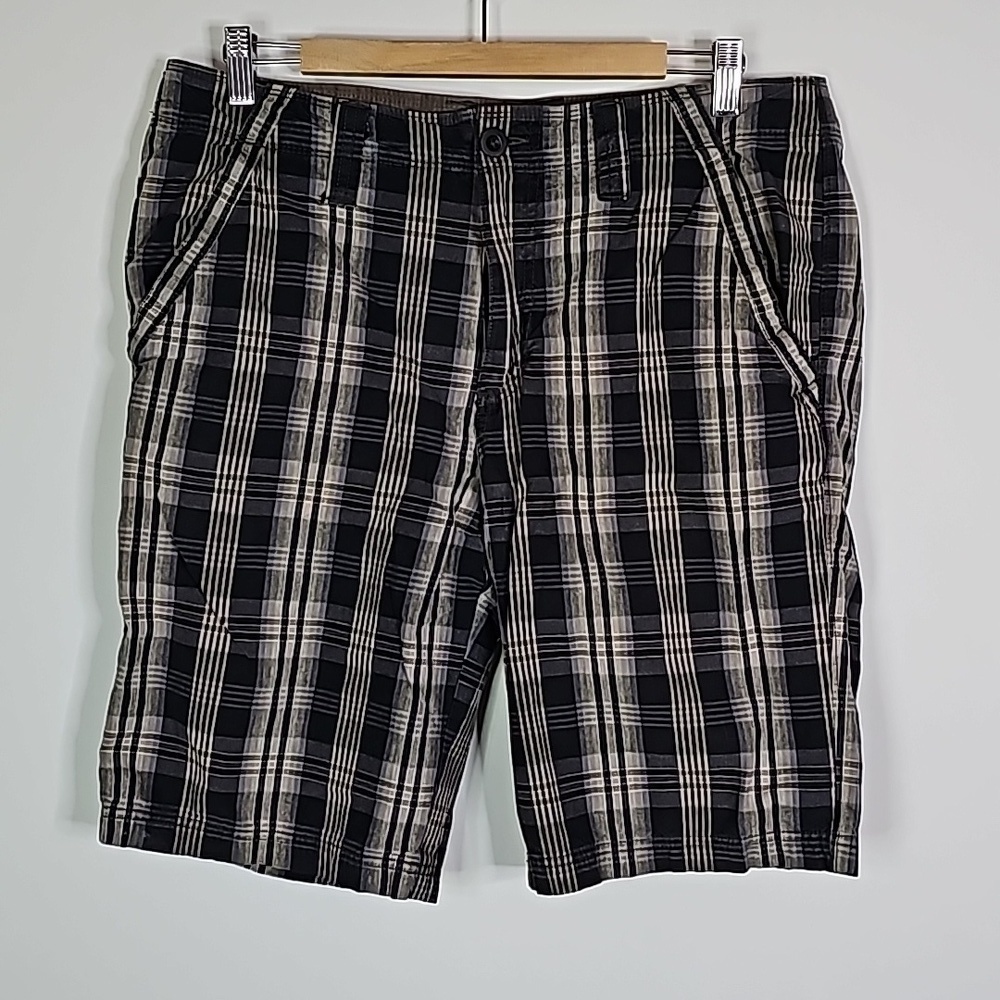 BRODY 32" plaid shorts